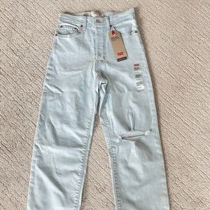 NWT LEVI’S High Waisted Jeans